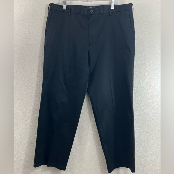 Dockers Signature Khaki Classic Fit Black Pants Size 40X30 - Picture 2 of 10